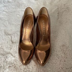 Casadei Gold Platform Pumps